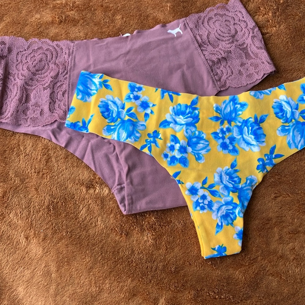 VS PINK seamless thong and cheekster - size M BNWT